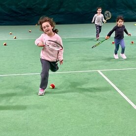 Tennis und Racket Sport Camp Wien / Semester