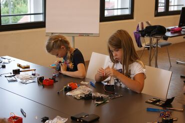 robo.camp smart girlz