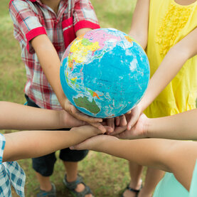 Play around the world!