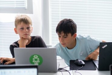 Minecraft / Englisch / Sommer / 1230 Wien
