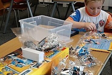 Roboter bauen und Programmieren Wien 9