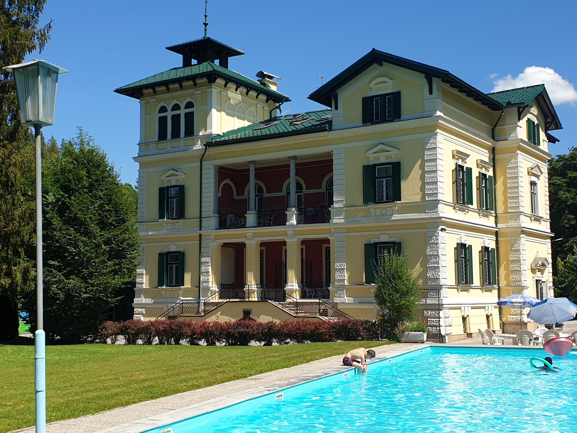 Sommersport- und Aktivcamp mit Mission:Respekt-Workshop Parkschlössl